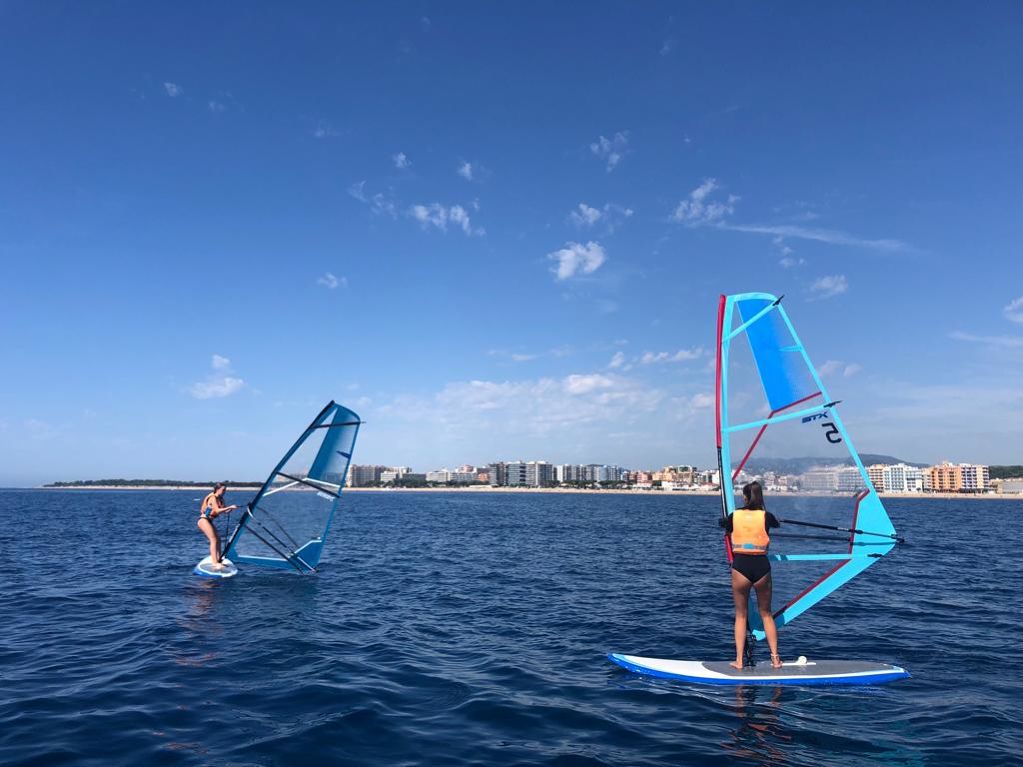 Windsurf school | Training - Club Vela Blanes