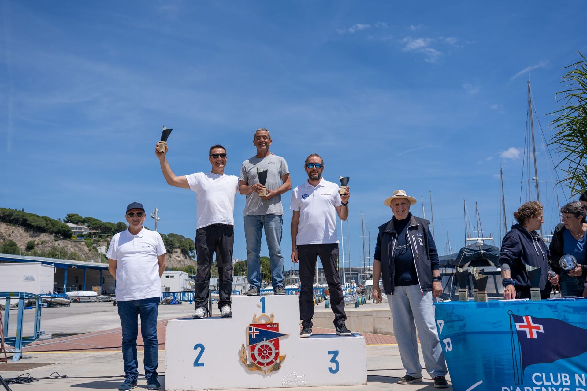 El iot BABAU del Club de Vela Blanes puja al podi al Trofeu Jacinto Ballesté