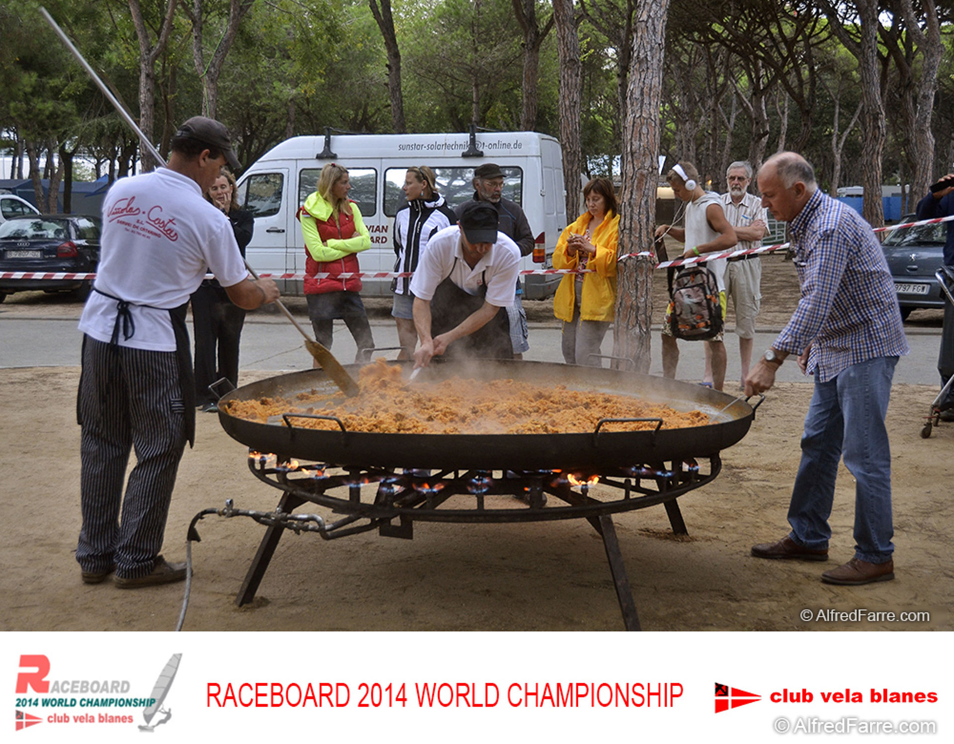 The giant paella