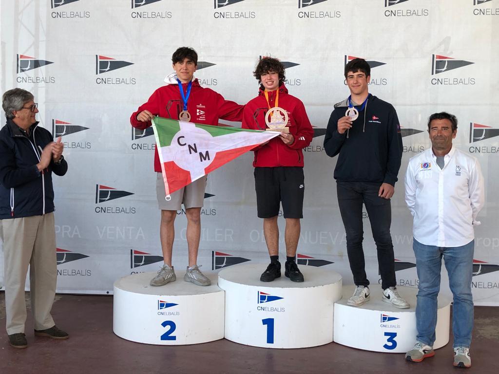 Martí Piguillem 3º sub-18 en el Campeonato Cataluña clase Europa.