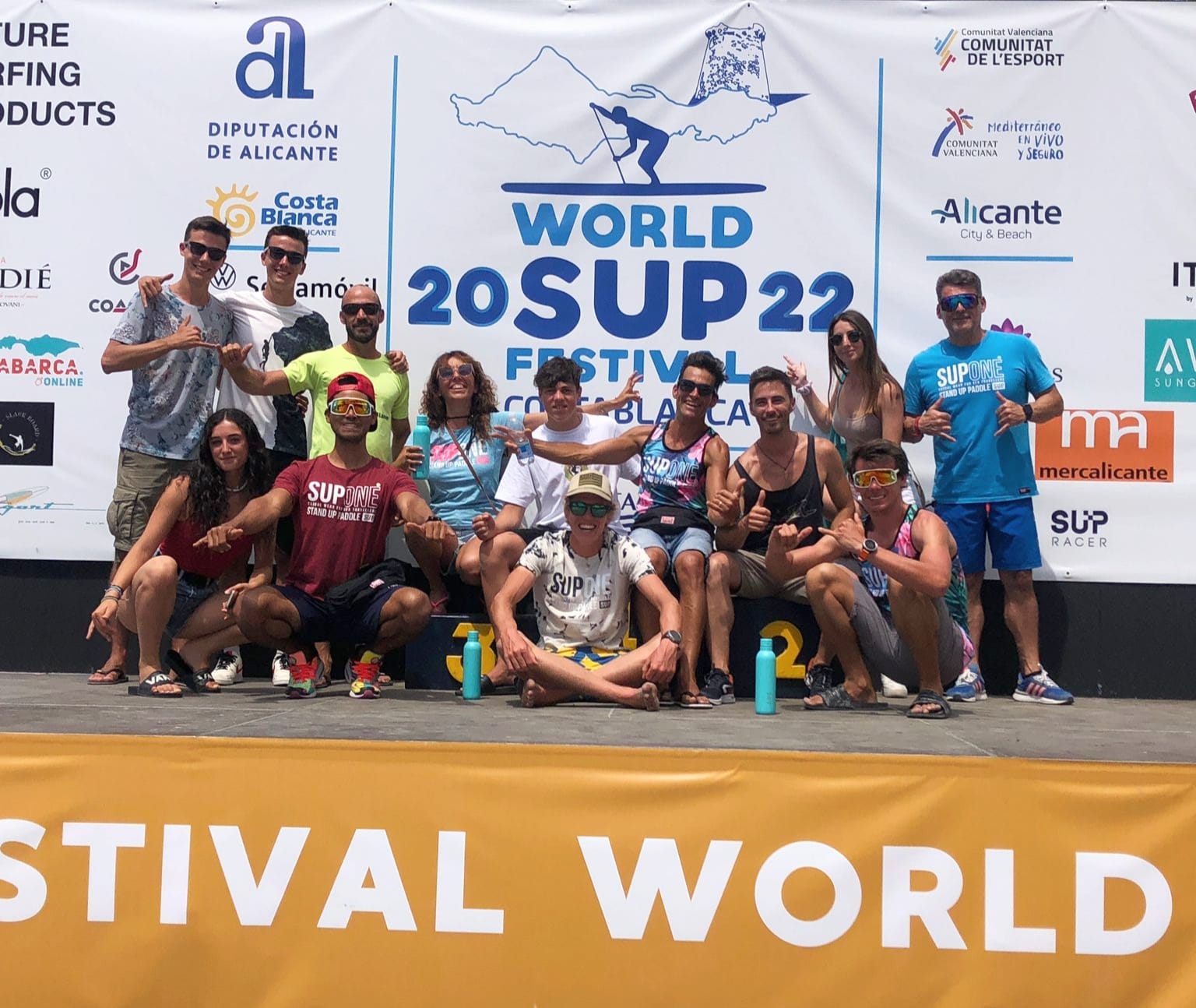 El equipo de Club Vela Blanes en el WORLD SUP FESTIVAL de Santa Pola