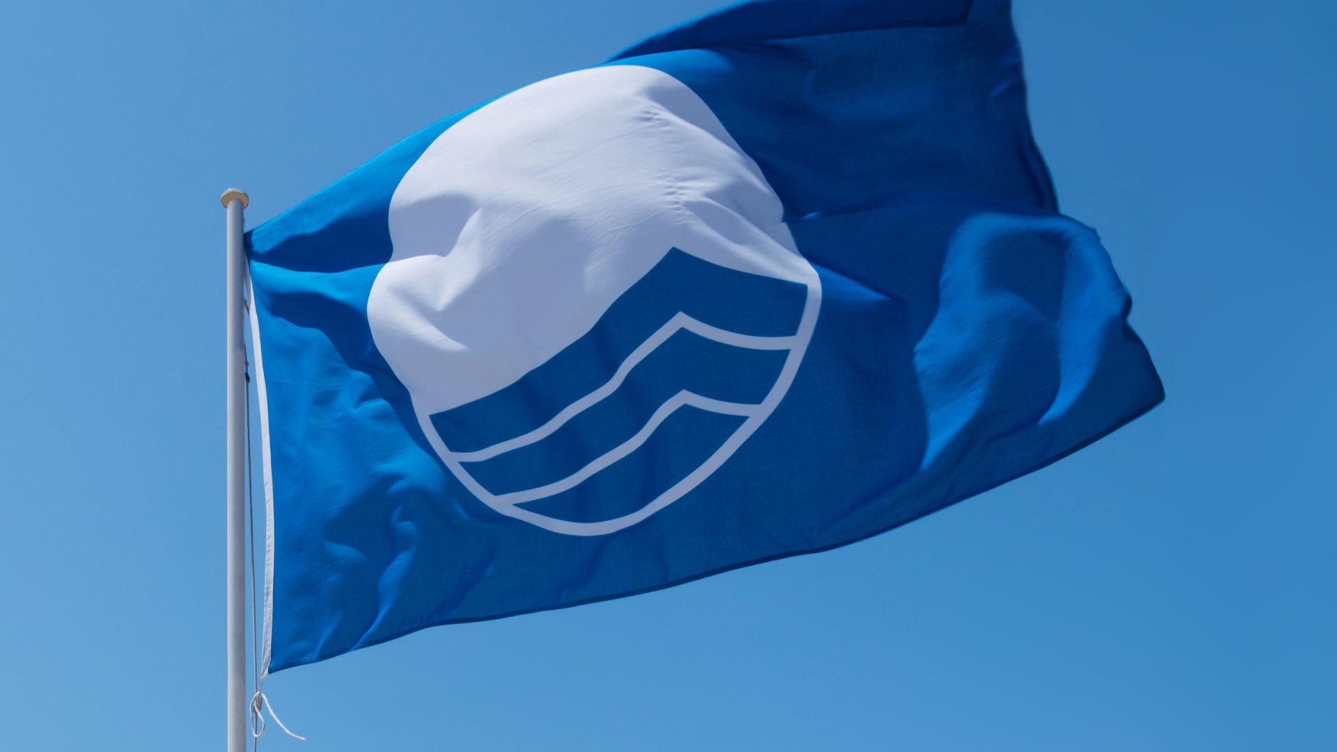 El Club de Vela Blanes renova la Bandera Blava 2026 i consolida el seu paper com a referent nàutic al Port de Blanes.