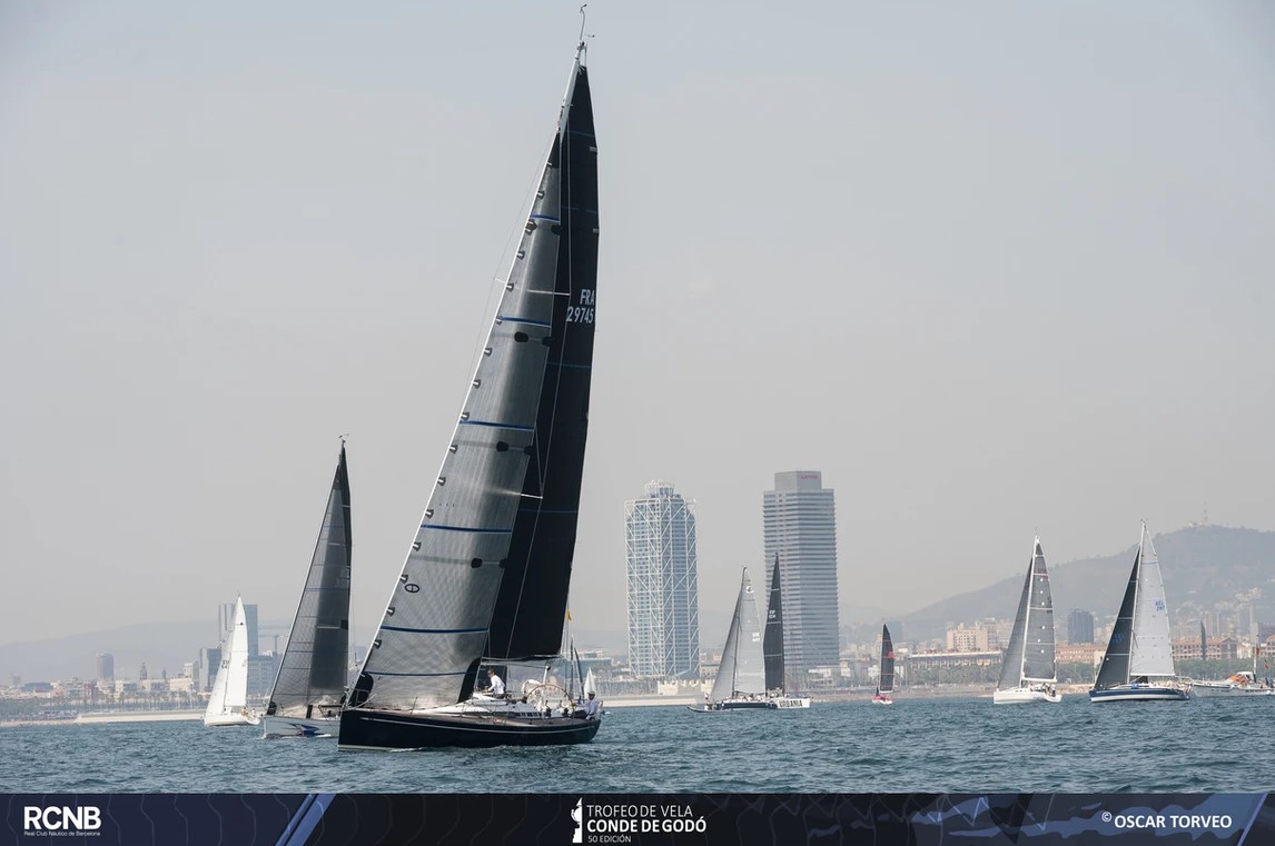 Smerit, de Tito Moure, consigue el tercer lugar en el 50 Trofeo de Vela Conde de Godó en la clase ORC a DOS