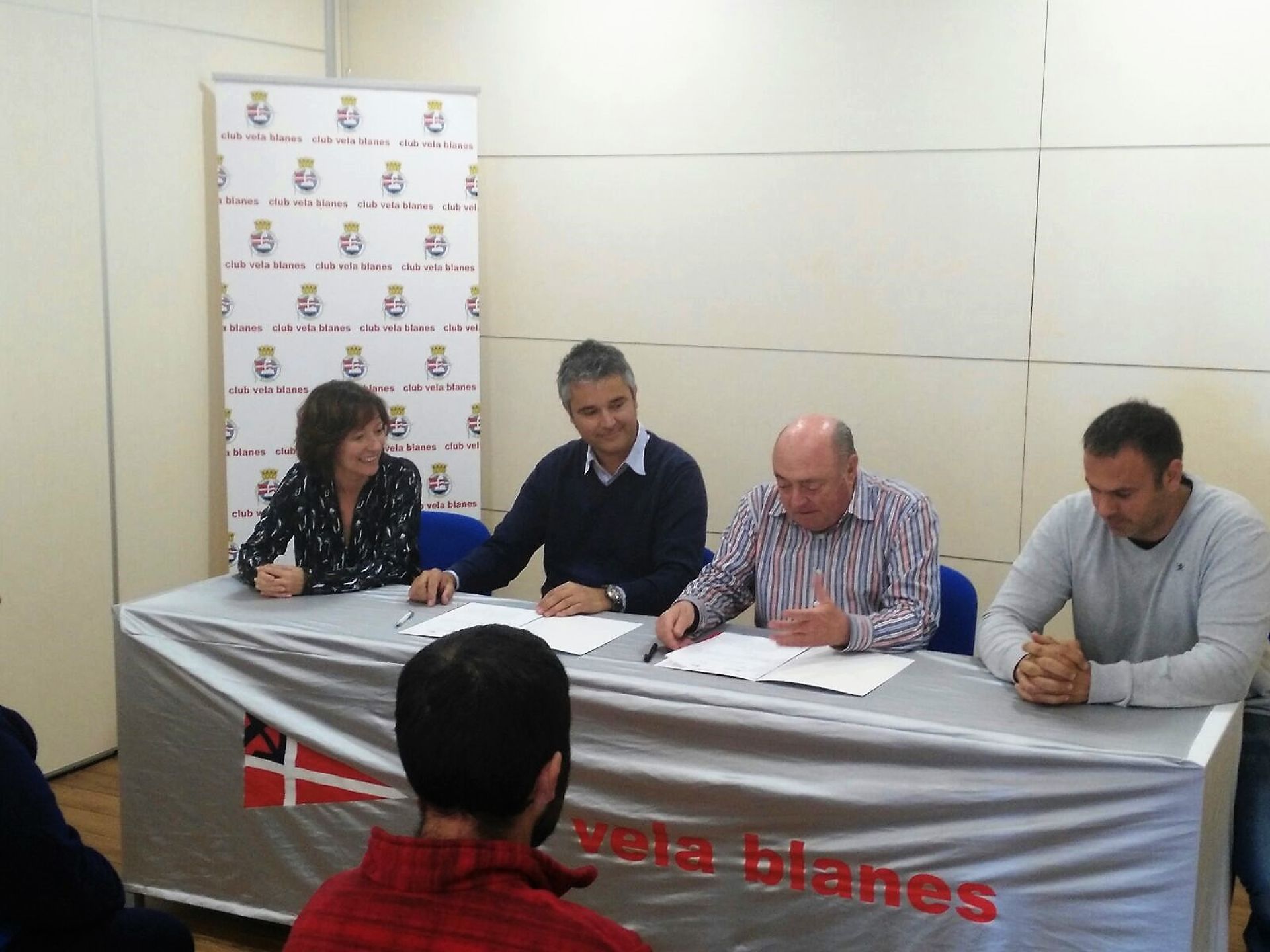La Fundació Aspronis i el Club Vela Blanes renoven el conveni per a la pràctica de vela accessible
