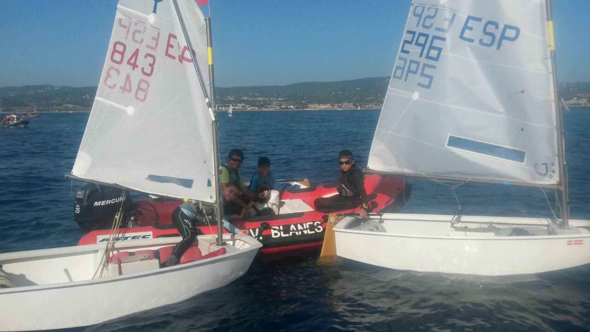 El Trofeu Marbres Calvet al CN Vilanova ultima regata de l'any del Circuit Català d'Optimist