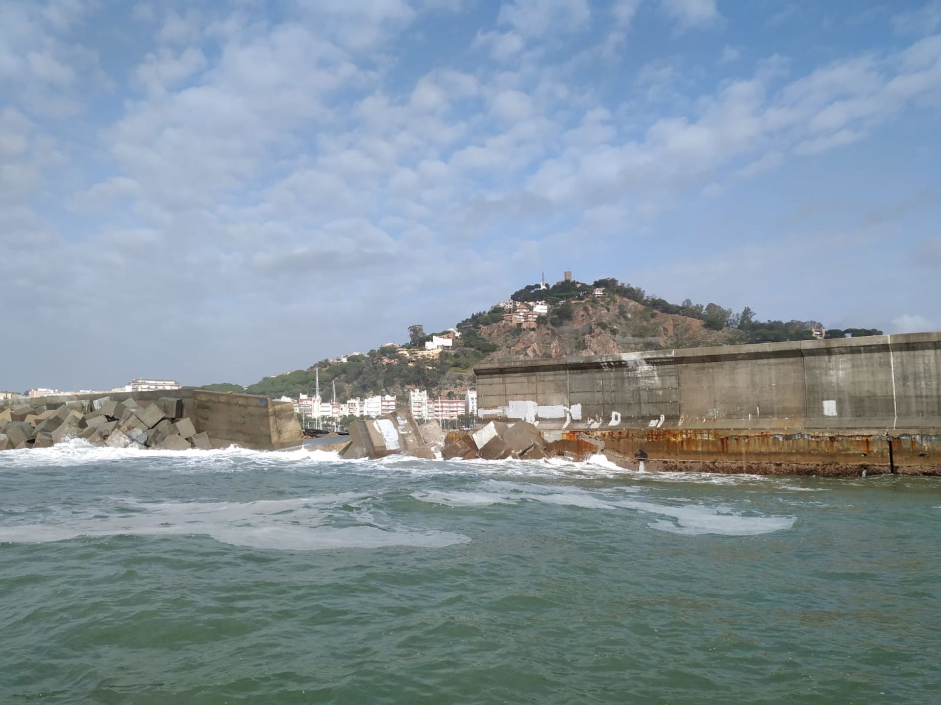 El Club de Vela Blanes no pateix cap incident arrel del “temporal Glòria”