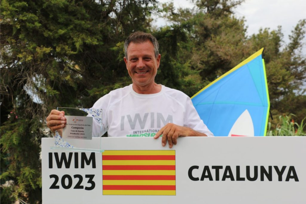 Lluís Colomé (2n a la seva categoria) es proclama Campió de la Copa d’Espanya de Windsurfer al IWIM 2023 a Eivissa.