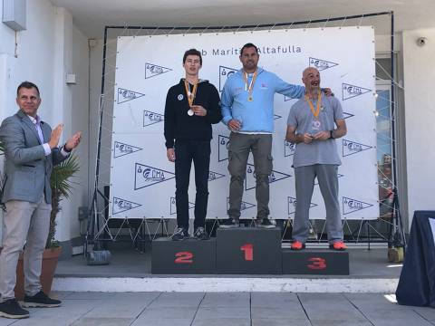 Laura Cabezas y Kim Figueras Campeones de Cataluña de Raceboard. - 2