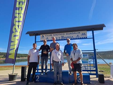 Jordi Bosch, Marc Tusquets y Lluís Colomé, podios a la I Copa Windsurfer Open de Madrid. - 1