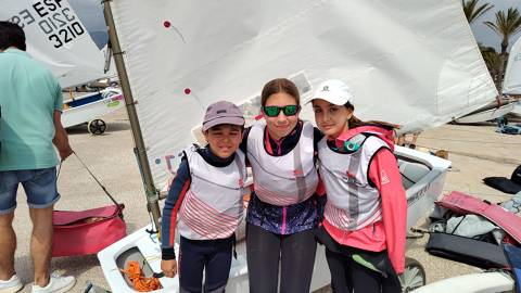 Emma Casadevall 3ª sub-16 en el Campeonato de Cataluña Optimist Grupo-B - 1