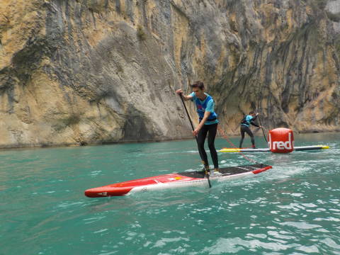 L’Equip de paddle-surf del CVB arrenca temporada al “Pirineos SUP Festival” - 5