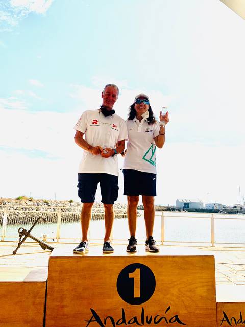 Jordi Bosch campió veterà i Laura Cabezas 3ª femenina pugen al podi de la Copa d’Espanya de Raceboard.
