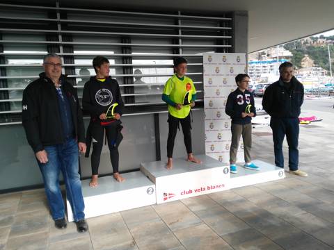 Marc Tusquets del CVB, a la classe Raceboard, Campió del Trofeu Primavera N2 - 3