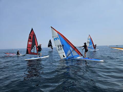 Intens dissabte amb el clínic de windsurfer dirigit per Guillermo Colomer a les nostres instal·lacions. - 3