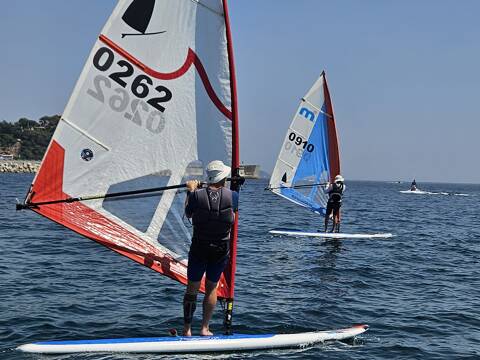 Intens dissabte amb el clínic de windsurfer dirigit per Guillermo Colomer a les nostres instal·lacions. - 6