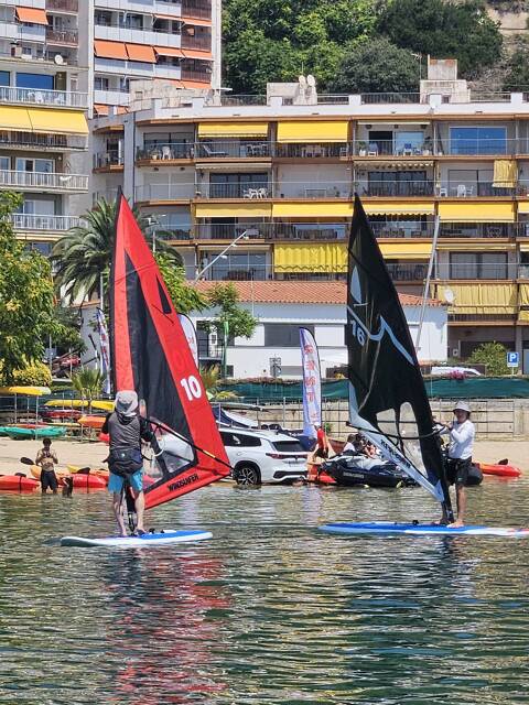 Intens dissabte amb el clínic de windsurfer dirigit per Guillermo Colomer a les nostres instal·lacions. - 9