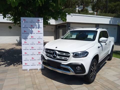 El Club de Vela Blanes i Garatge Plana - Mercedes-Benz renoven el conveni per l’Escola de Vela del Club. - 3