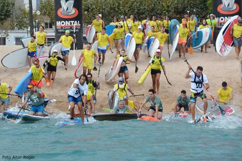 Èxit de participació al ?I Gran Premi de Paddle Surf Costa Brava' de Blanes amb més d'un centenar de participants - 1