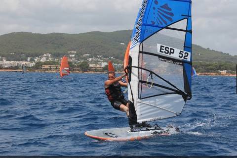 Laura Cabezas es proclama Campiona d’Espanya de Raceboard a Eivissa - 4