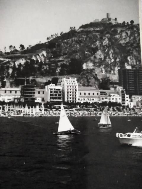 El Club de Vela Blanes va organitzar dues edicions del Campionat d'Espanya de Patins (1951 i 1955)  - 7