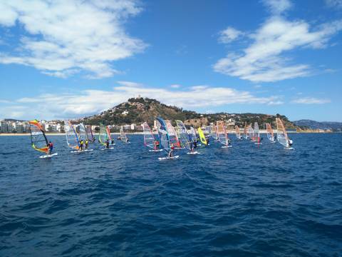 Gonzalo Giribet, del Club Vela Blanes, nou Campió de Catalunya 2017 de Raceboard - 6