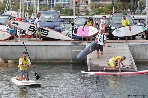 Èxit de participació al ?I Gran Premi de Paddle Surf Costa Brava' de Blanes amb més d'un centenar de participants - 4