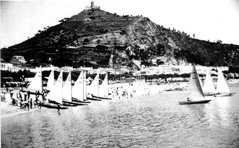 El Club de Vela Blanes va organitzar dues edicions del Campionat d'Espanya de Patins (1951 i 1955)  - 1