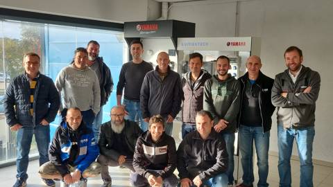 El Club de Vela Blanes seu de les jornades de presentació del Helm Master EX de Yamaha - 1