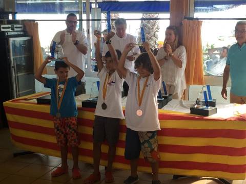 Guillem Manresa assoleix el podi al Campionat de Catalunya d'Optimist G3