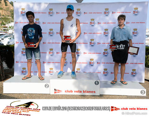 Finalitza la Copa sense sorpreses: Sergi Escandell, Pilar i Fernando Lamadrid en RS:X, Aurelio de Terry i Mar de Arce en Techno Sub-15, Guillem Segú i Capucine Fargues en Techno Sub-17 i Curro Manchón en Raceboard els nous campions d'Espanya. - 6