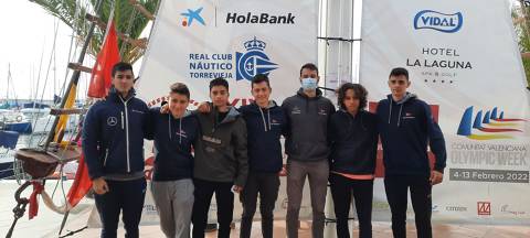 El equipo de regatas de la clase Europe en la Semana Olímpica de la Comunitat Valenciana.