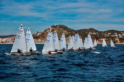 El Campeonato de Cataluña (Europe i 420) queda aplazado - 2