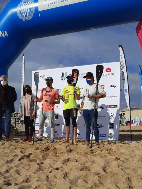 Els amateurs Elsa Auger, Marta Carrascosa i Àngel Guerrero pugen al podi del Campionat Catalunya de llarga distància de paddle-surf - 1