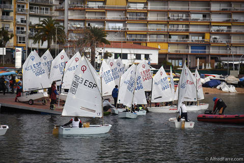 S'inicia la regata Vila de Blanes d’Optimist amb 145 regatistes de tot el litoral català. - 6
