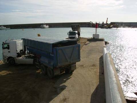 Les obres d'apliació del port arriben a la dàrsena - 2