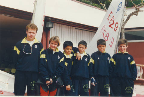 A la dècada dels 70 la família Depares, va ser l'ànima dels optimist en el Club Vela Blanes - 9