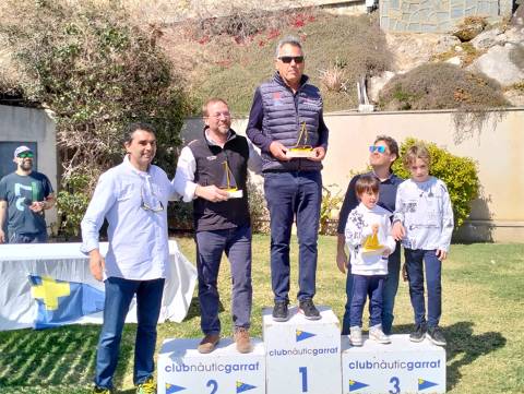 Smerit y korrigan 4, primero y segundo a la XXIII Regata La Petrolera