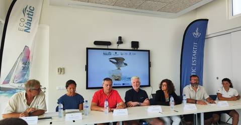 La escuela de vela del Club Vela Blanes participa del proyecto ECO-NÀUTIC - 1