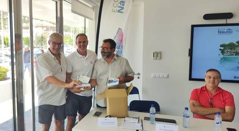 L’escola de vela del Club Vela Blanes participa del projecte ECO-NÀUTIC