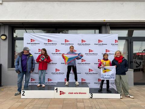Cinc regatistes del Club de Vela Blanes participen en la 52a Regata N2 d’Optimist - 4