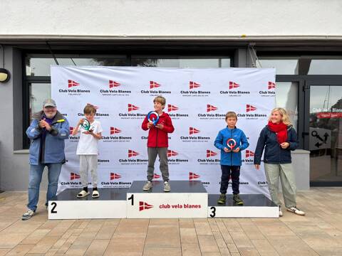 Cinc regatistes del Club de Vela Blanes participen en la 52a Regata N2 d’Optimist - 5